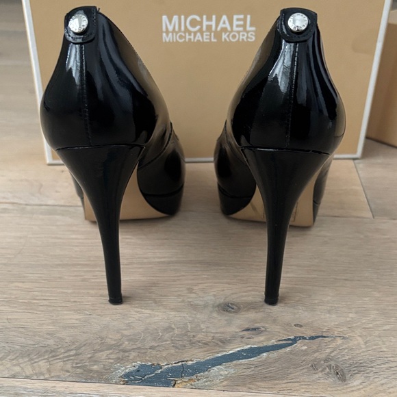 Michael Kors Glossy Black Peep Toe Heels - Picture 5 of 8